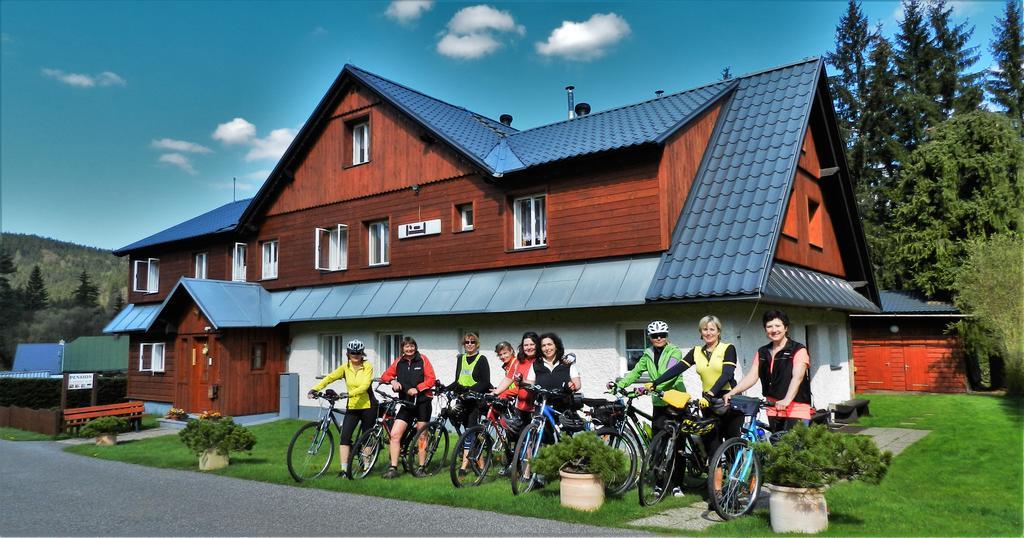 Chalupa U Beranu Hotel Harrachov Exterior photo
